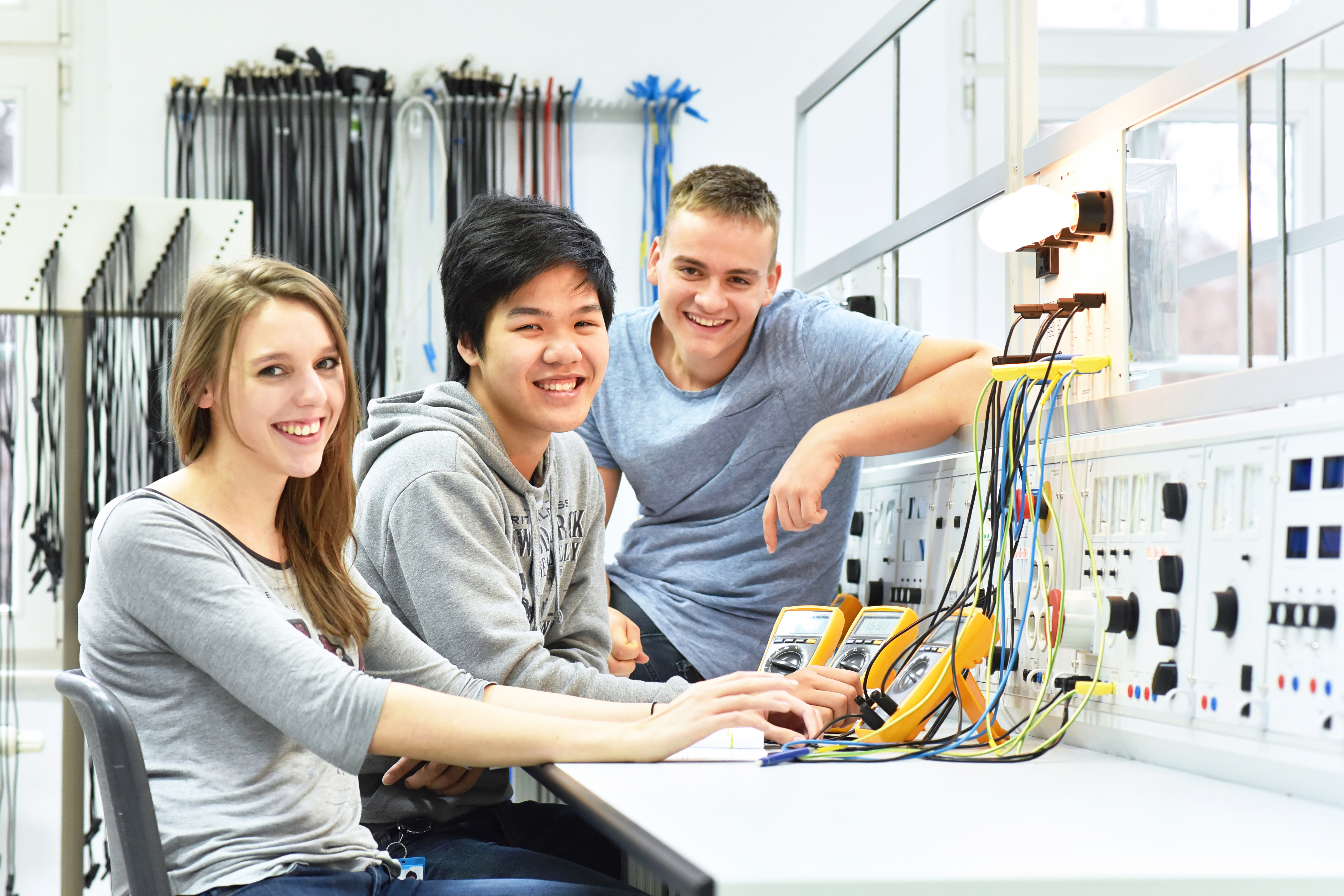 Auszubildende Elektronik