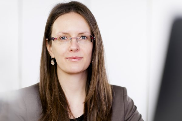 Dr. Anne Techen